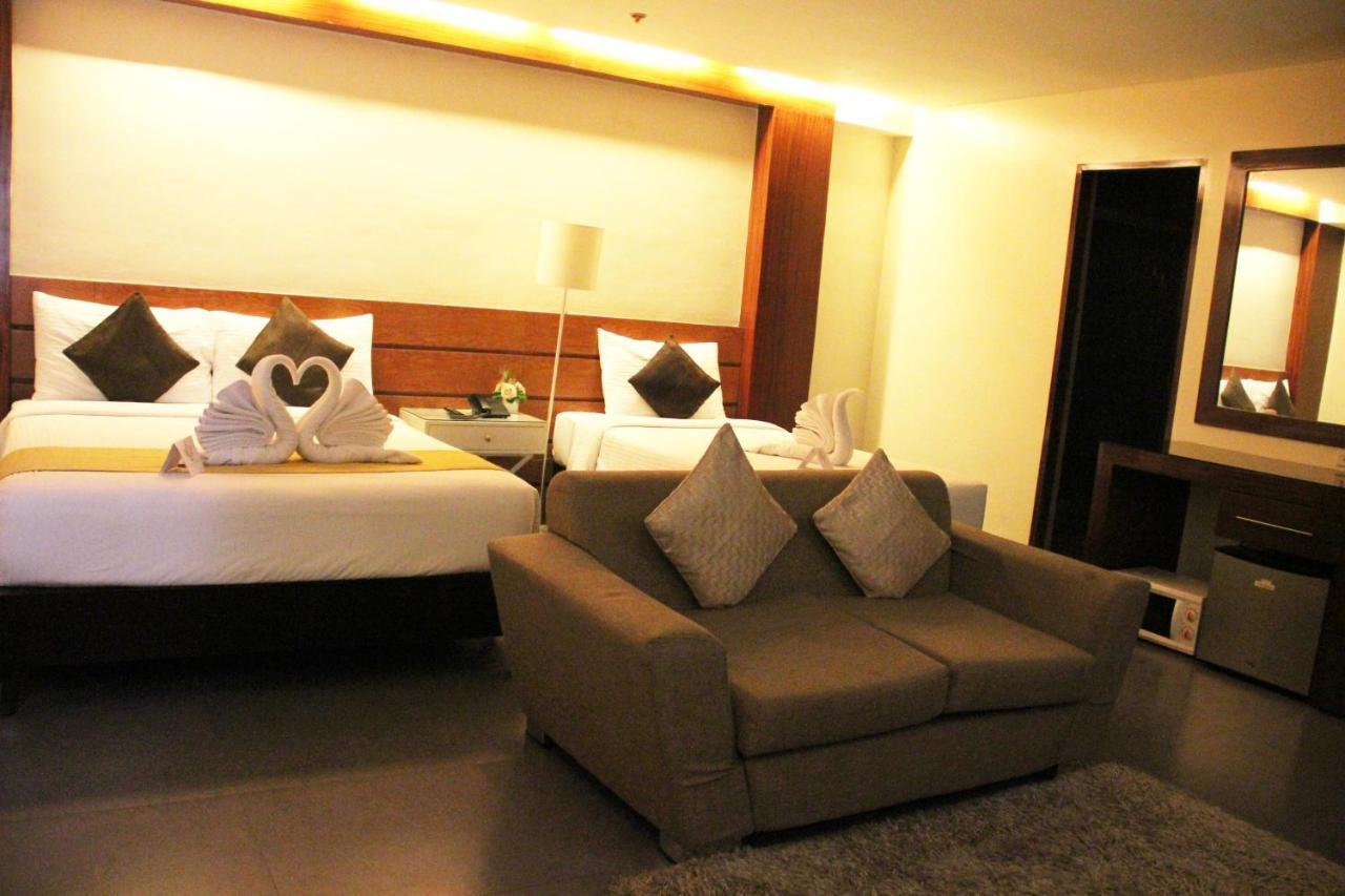 Grace Crown Hotel Angeles Kültér fotó