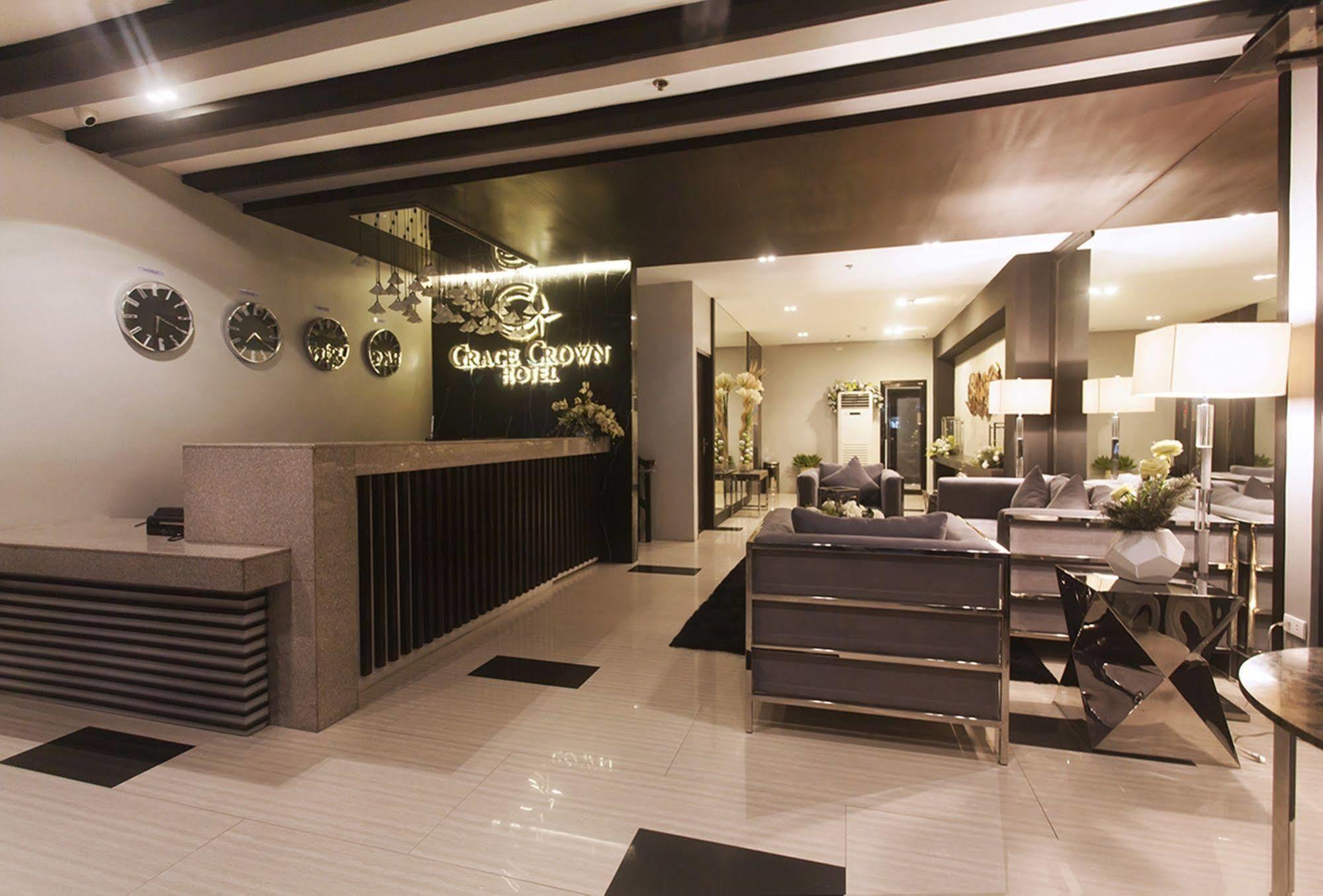 Grace Crown Hotel Angeles Kültér fotó